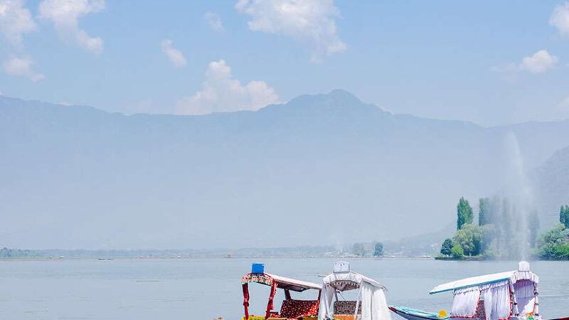 A Thorough Guide to Remarkable Kashmir Holiday Packages