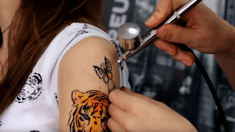 Kids Can Now Have Fun with Airbrush Tattoos